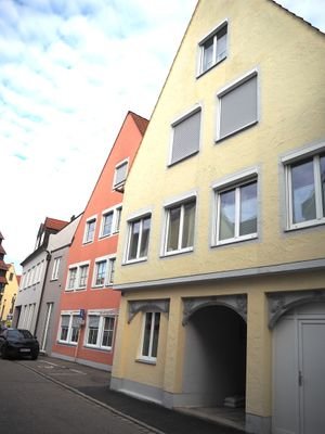 1 Paket = 4 Wohnungen