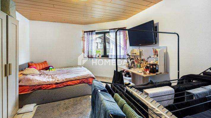 Haus 1 1. OG Schlafzimmer 1