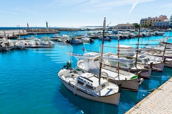 Cala Bona Hafen