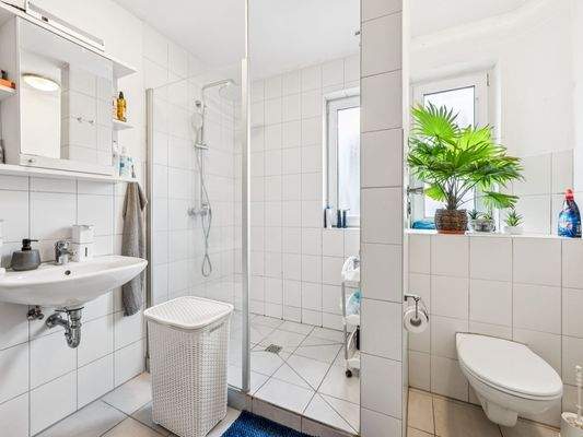 OG rechts Badezimmer