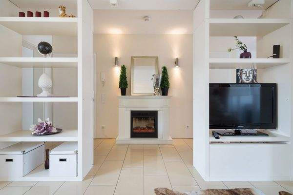 Blick in den Flur vom Wohnraum