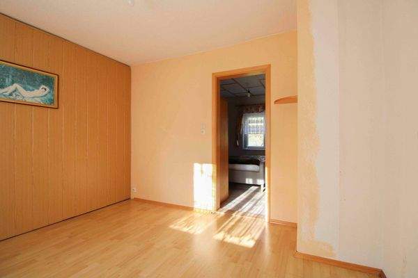 Schlafzimmer 1. OG Ansicht 01