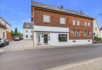 Straßenansicht