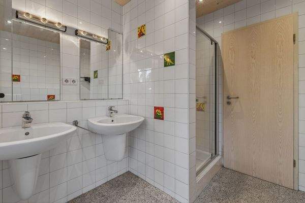 Kinderbadezimmer Ansicht 2