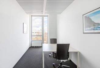 Regus Altezza 5787 Munich Germany Small Office - c
