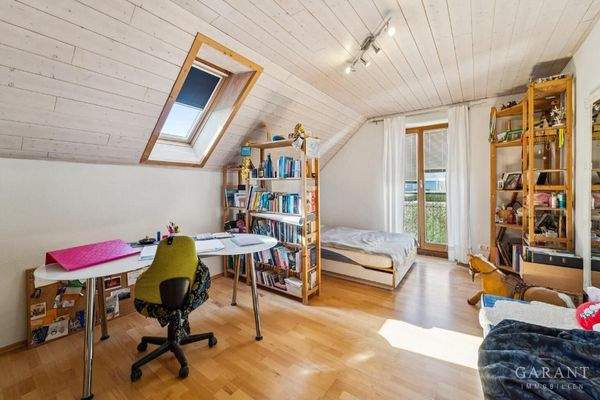 Kinder bzw. Arbeitszimmer im O.G.