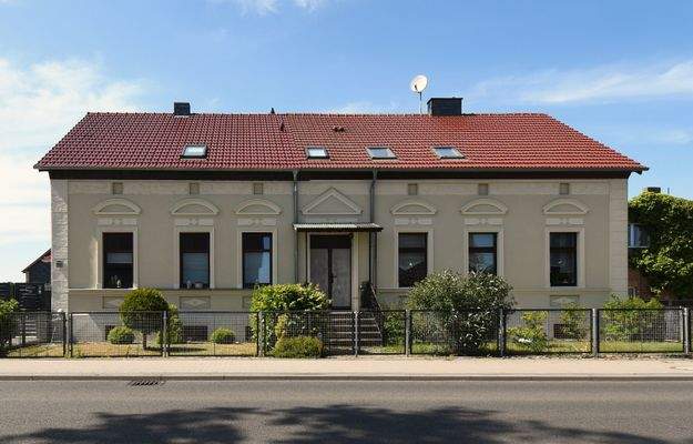 Straßenansicht Doppelhaus