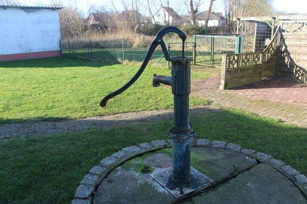 Brunnen / Pumpe aktiv