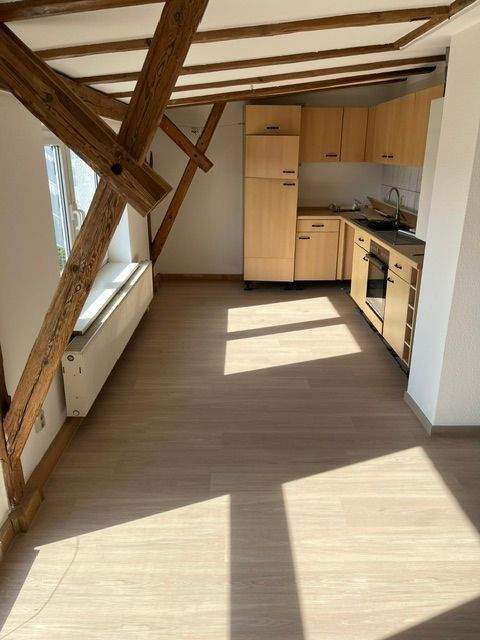 Hansaviertel - frisch renovierte 3-Zimmerwohnung im Dachgeschoss mit EBK zu vermieten - Foto 2