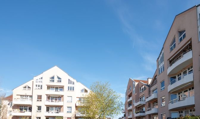 Hausansicht mit Blick auf die Wohnung