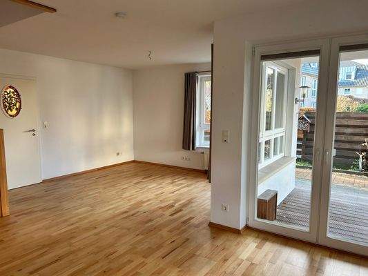 Wohnzimmer EG Zugang Terrasse