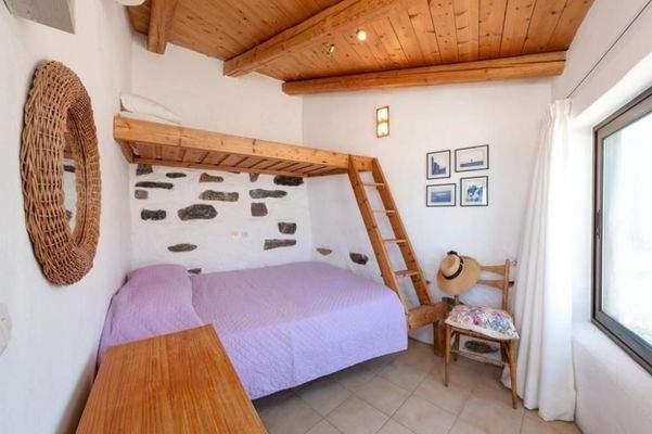 Kreta, Elounda: Charmantes Dorfhaus mit Innenhof und Terrassen mit Meerblick