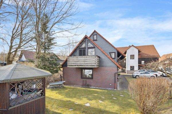 Ansicht Garten mit Pavillon 