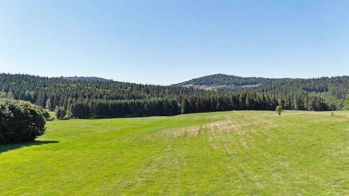 Blick auf das Grundstück