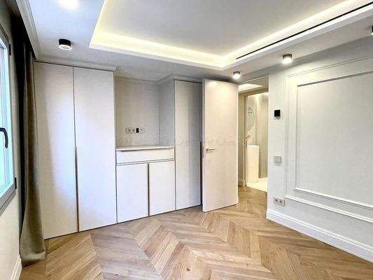 WhatsApp Image 2024-12-10 at 14.38.54 (1)