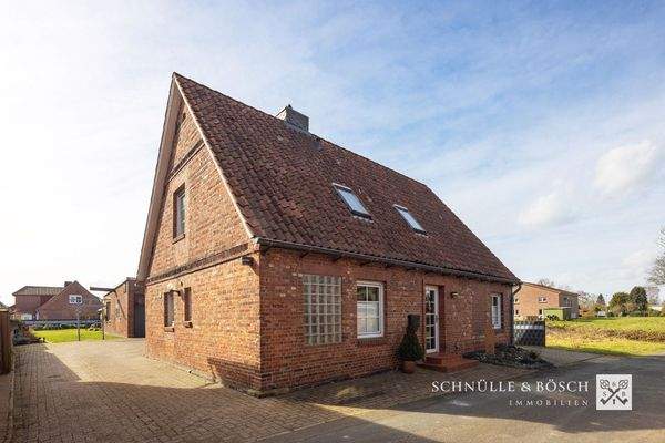 Zwei Häuser inklusive Werkstatt/Garage