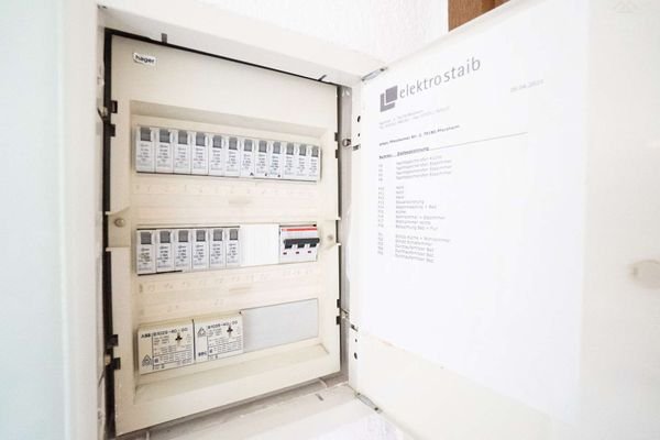 Elektrik erneuert