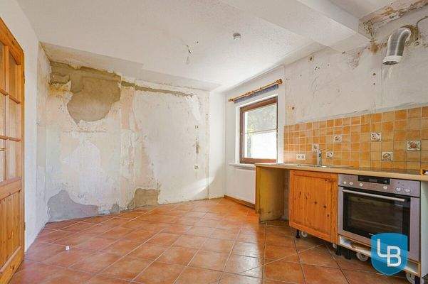 Küche mit Essbereich