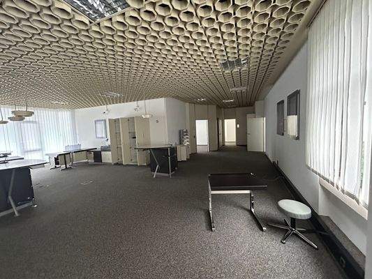 Ladengeschäft gen Süd