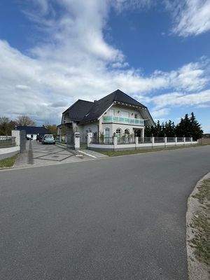 Außenansicht von der Straße