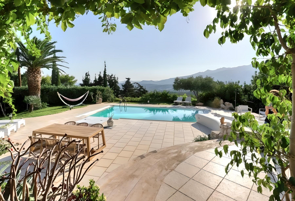 Hauskauf Kreta – Exklusive Villa mit Pool nahe Sit
