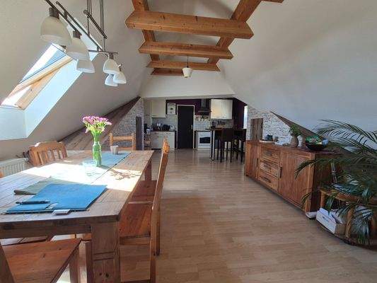 2. Wohnung - DG: Küchen- und Essbereich