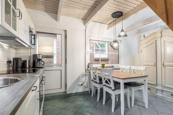 DI - Forbes Global Properties