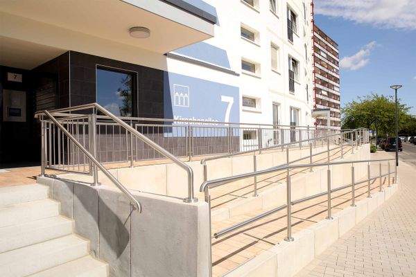 Kirschenallee 1-3_5-7