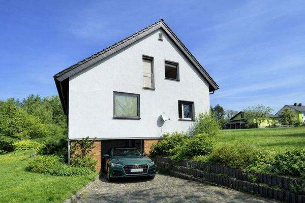 Zufahrt zur Garage nach Wertverbesserung