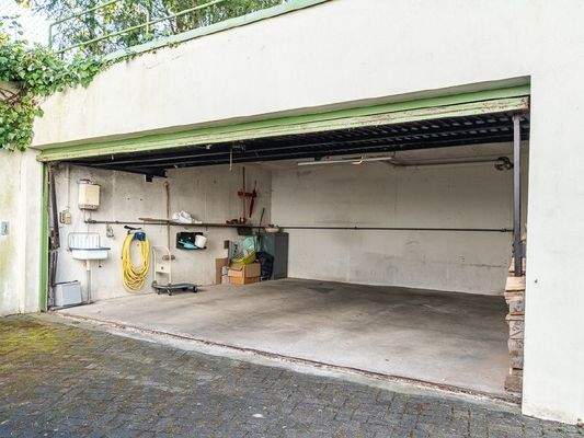 Doppelgarage