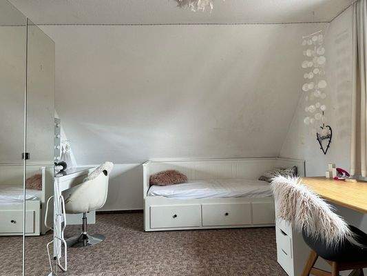 Kinderzimmer 1 im DG