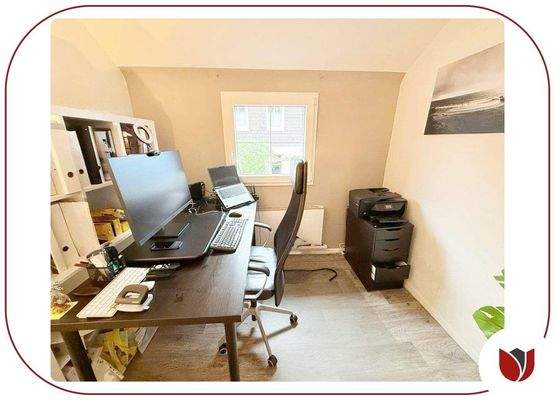 Arbeitszimmer im Obergeschoss
