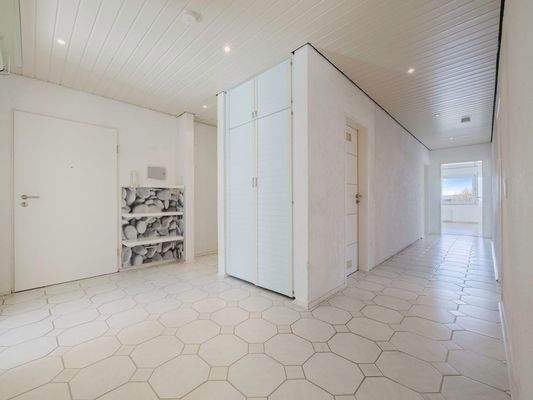 Eingangs- und Flurbereich