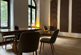 Schreibtischplätze (Monat)