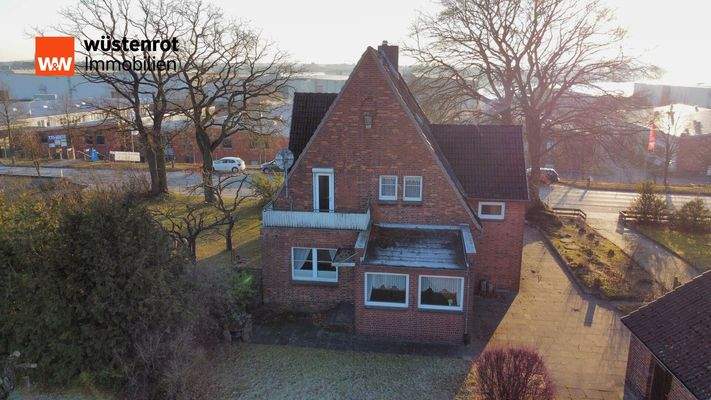 Luftbild Gartenansicht Haus