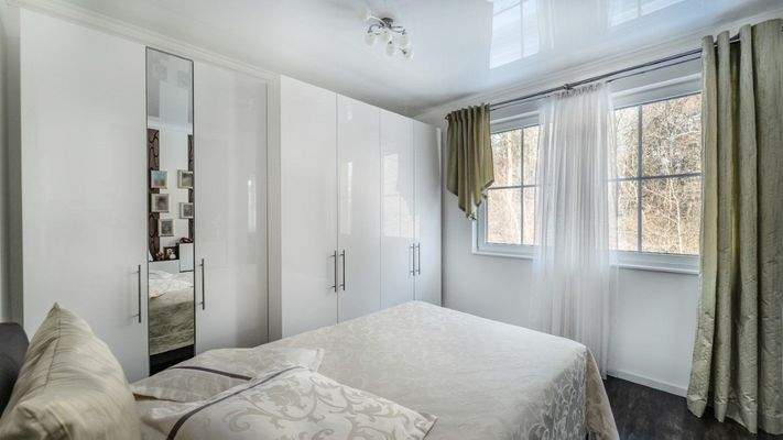 Schlafzimmer im Obergeschoss (Einliegerwohnung)