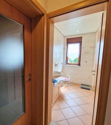 Wohnung 2 - Gäste-WC