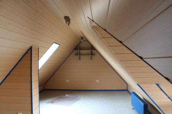 Dachboden II