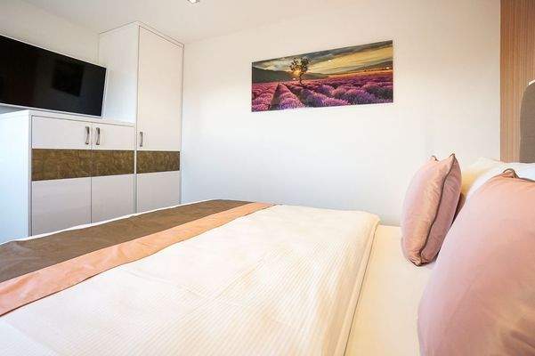 Schlafzimmer Rückansicht