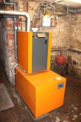 Gaszentralheizung mit WW Aufbereitung im Haus 2