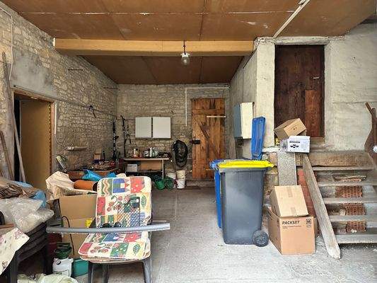 Garage 2 im Nebengelass