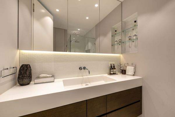 Bad mit viel Stauraum