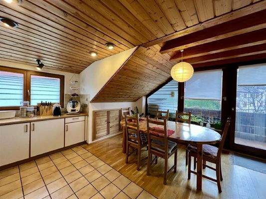 Offener Küchen-/Essbereich DG