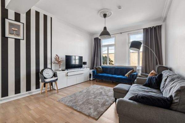 Hell und offener Wohnbereich