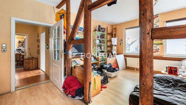 1. OG Kinderzimmer 1 1