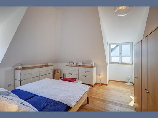 Schlafzimmer_20.jpg