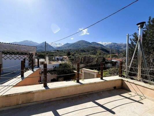 Renoviertes traditionelles Haus mit atemberaubendem Blick auf die Weißen Berge
