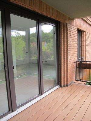 Bodentiefe Balkonfenster