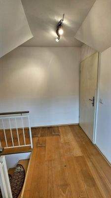 Treppenhausflur im DG