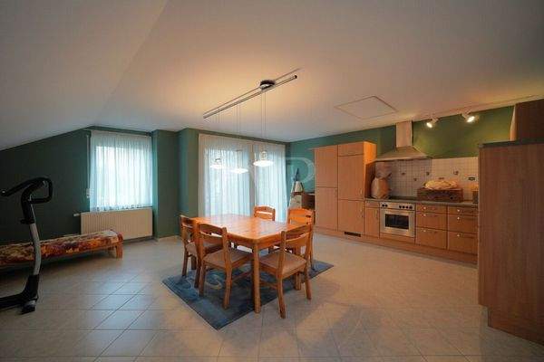 Essbereich / Küche DG